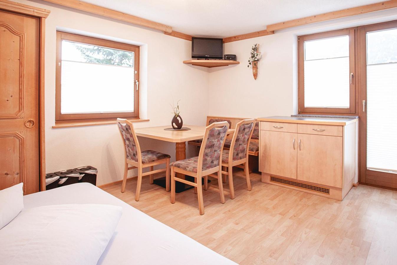 Apartments Pitztaler Nachtigall 阿泽皮茨陶 外观 照片